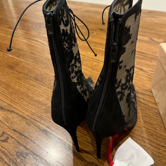 NIB Authentic Christian Louboutin KM LACE BOOTY 100 - Picture 9 of 10